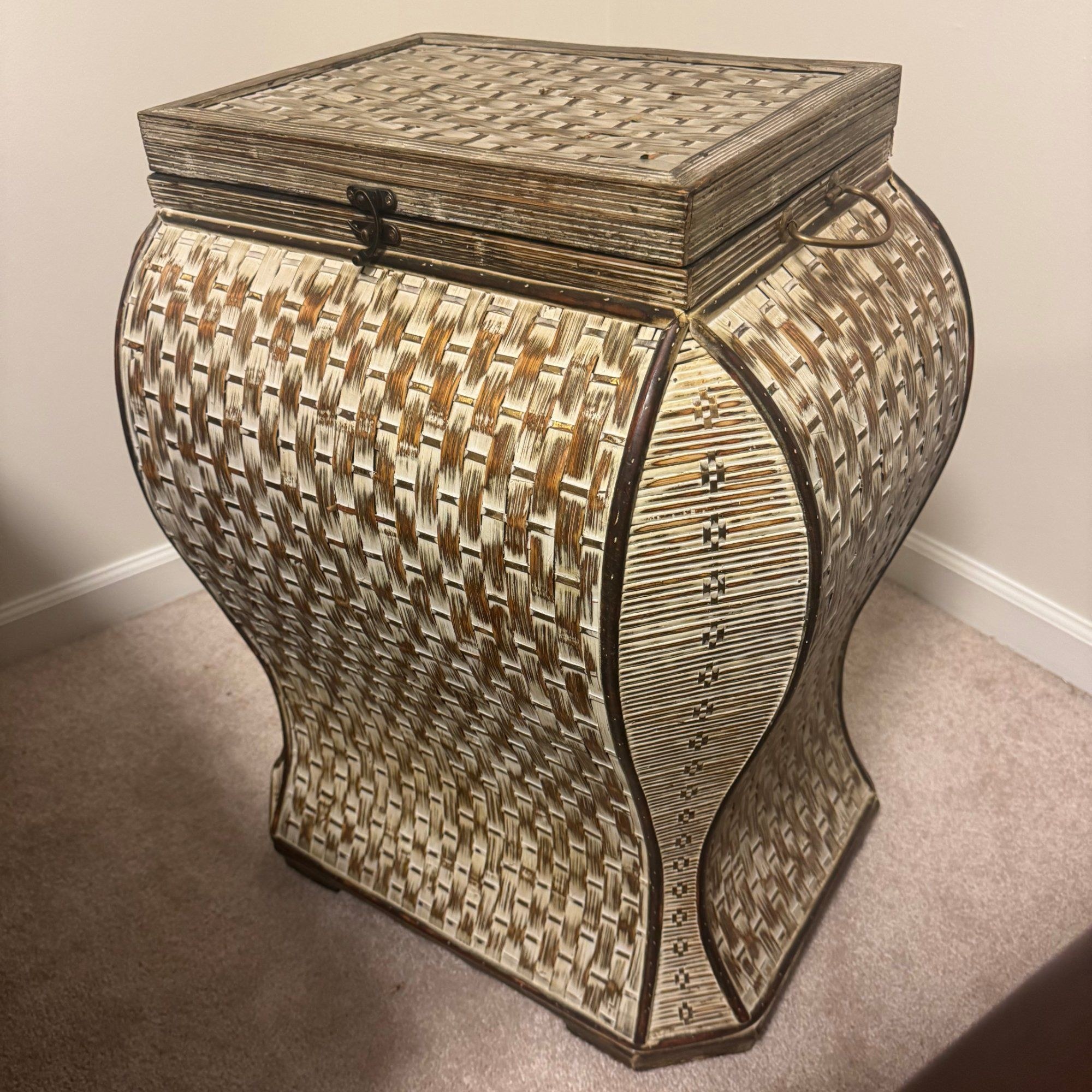 Woven Bamboo Bombe Storage Trunk Side Table Hinged Lid Whitewash Gold Accent Che