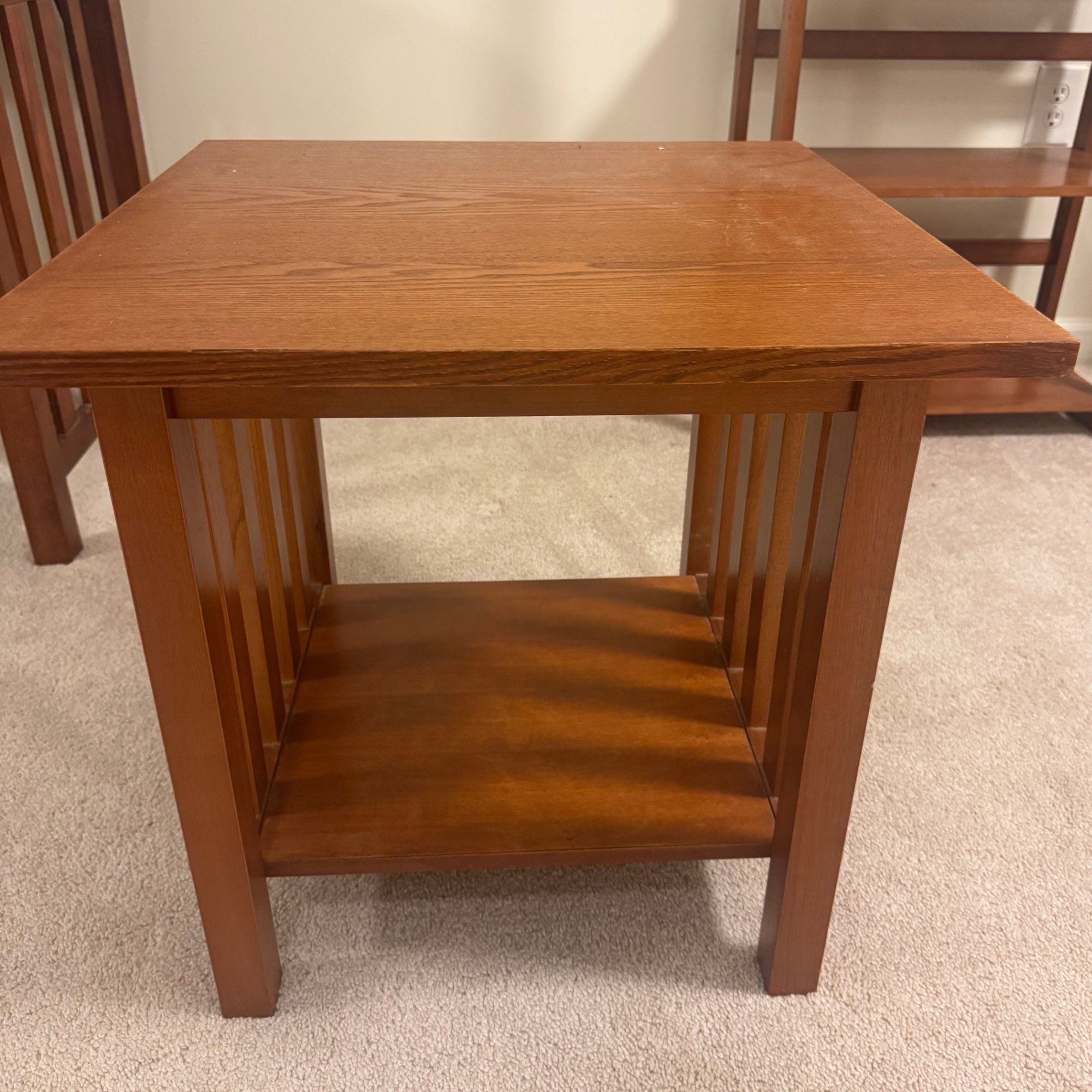 Mission Style Oak Finish End Table Square Side Table Lower Shelf Slatted Sides 2