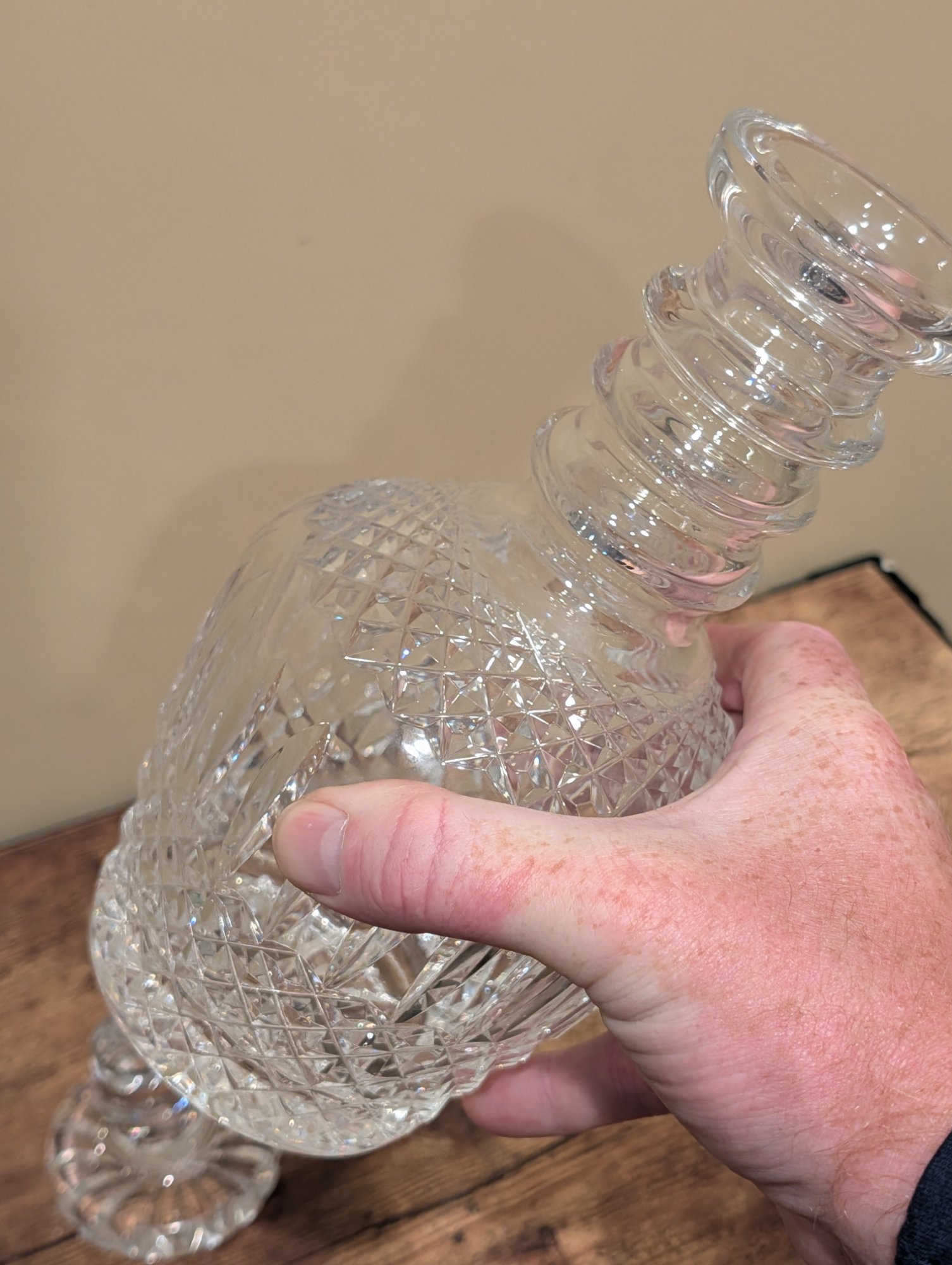 Cut Crystal Decanter with Stopper, Diamond and Fan Pattern