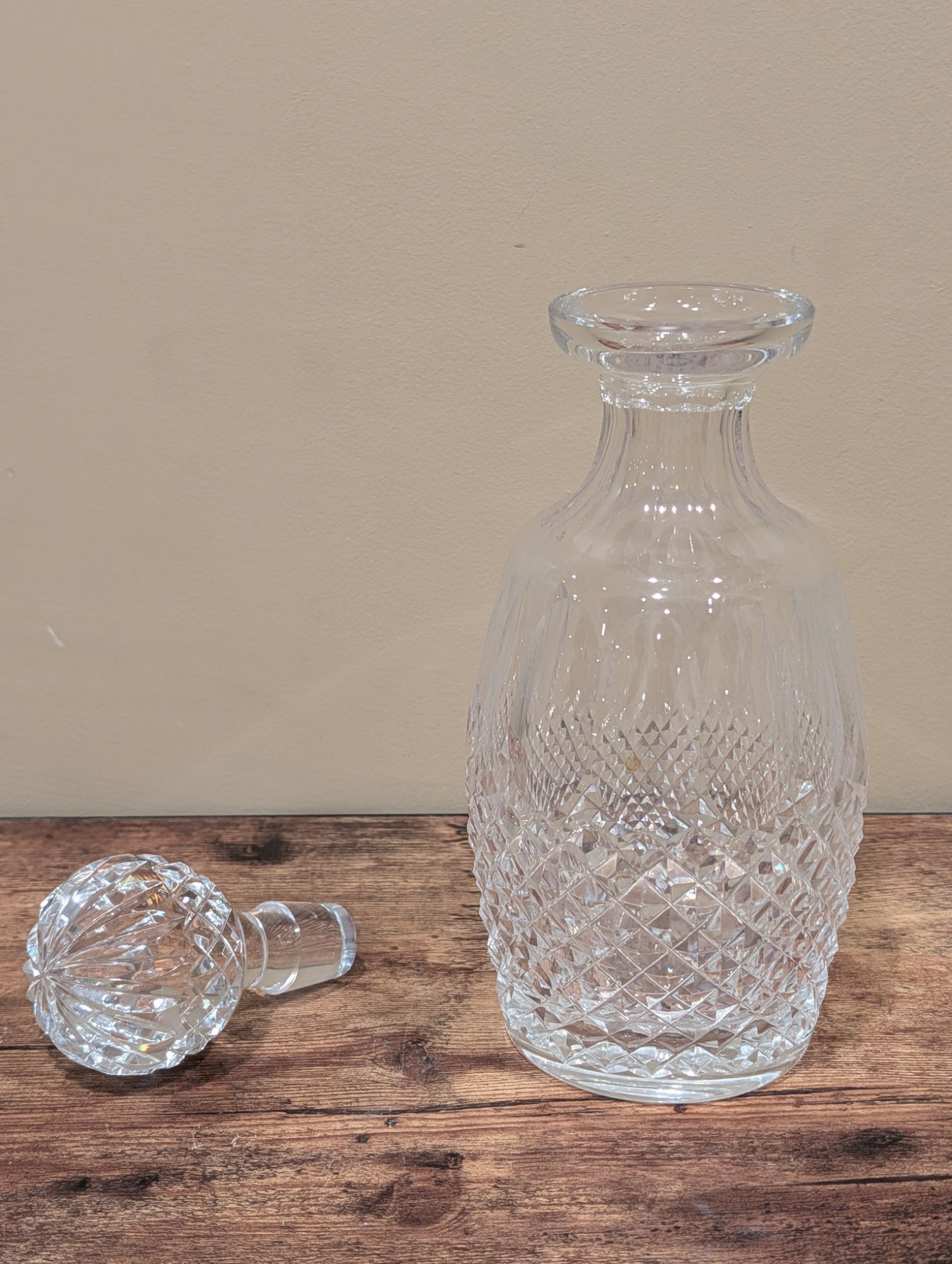Cut Crystal Glass Decanter with Stopper, Diamond Pattern, Vintage