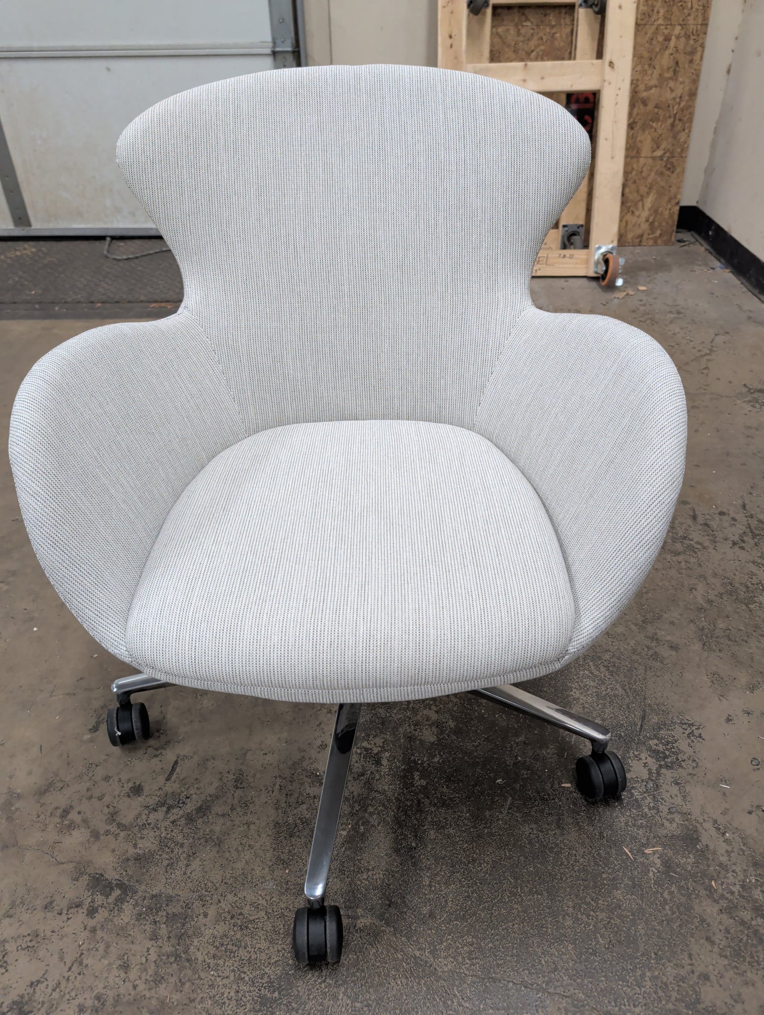 National IDARA Guest.5 Prong Mobile Office Chair - Light Gray