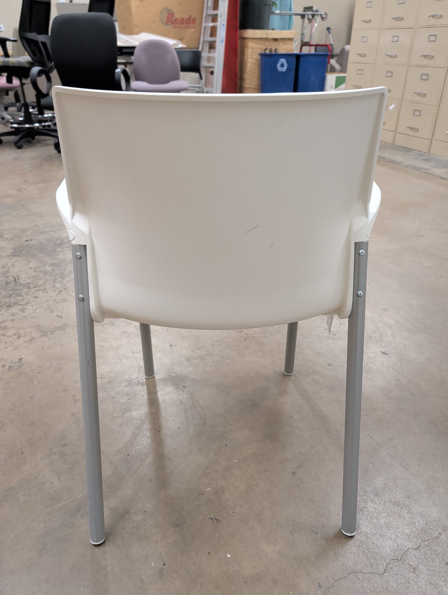 Groupe LaCasse United Chair IO Chair White Shell Blue Fabric