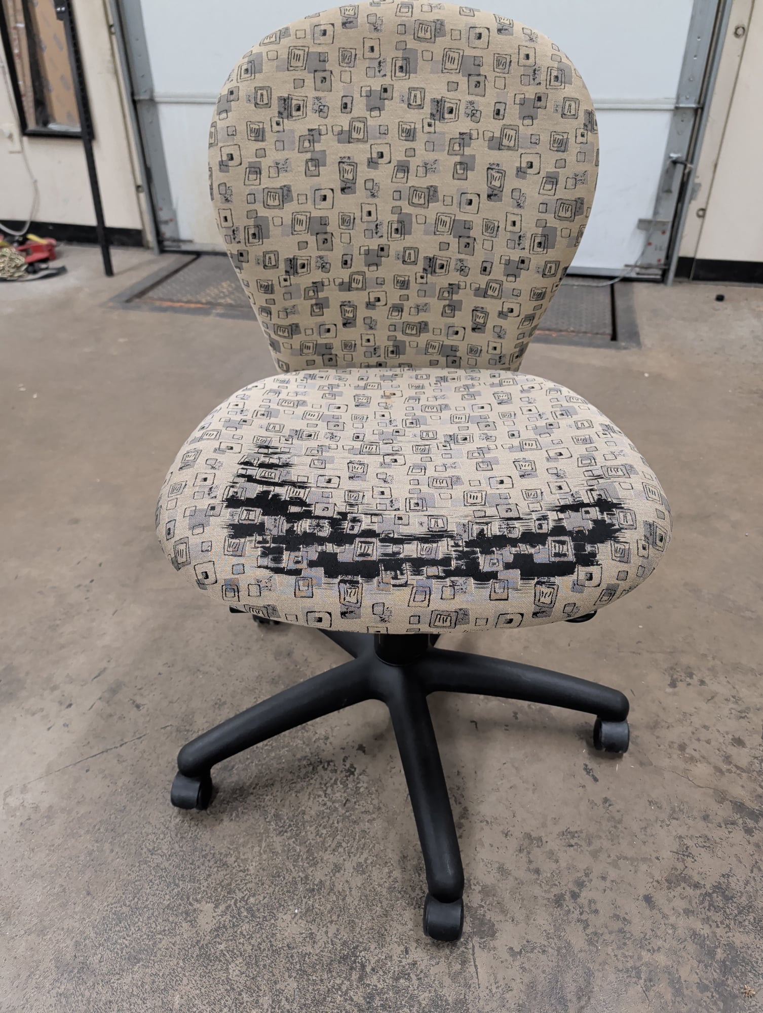 National Furniture Office Task Chair Rolling No Arms Patterned Fabric