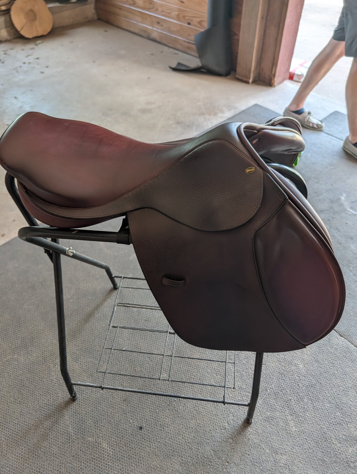 Beval Ltd England English Leather Saddle Brown - Pickup Only