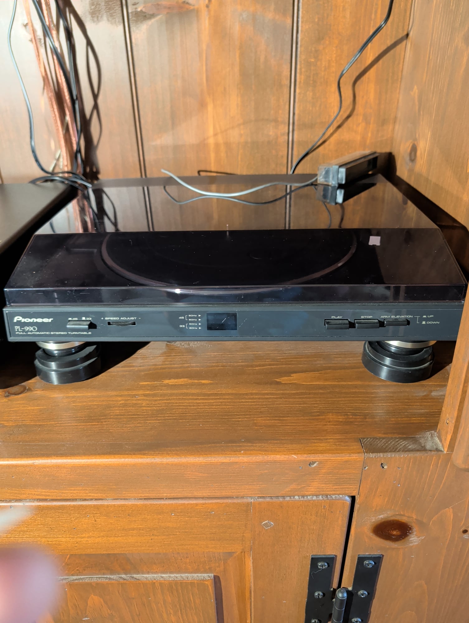 Pioneer PL-990 Full Automatic Stereo Turntable Record Player