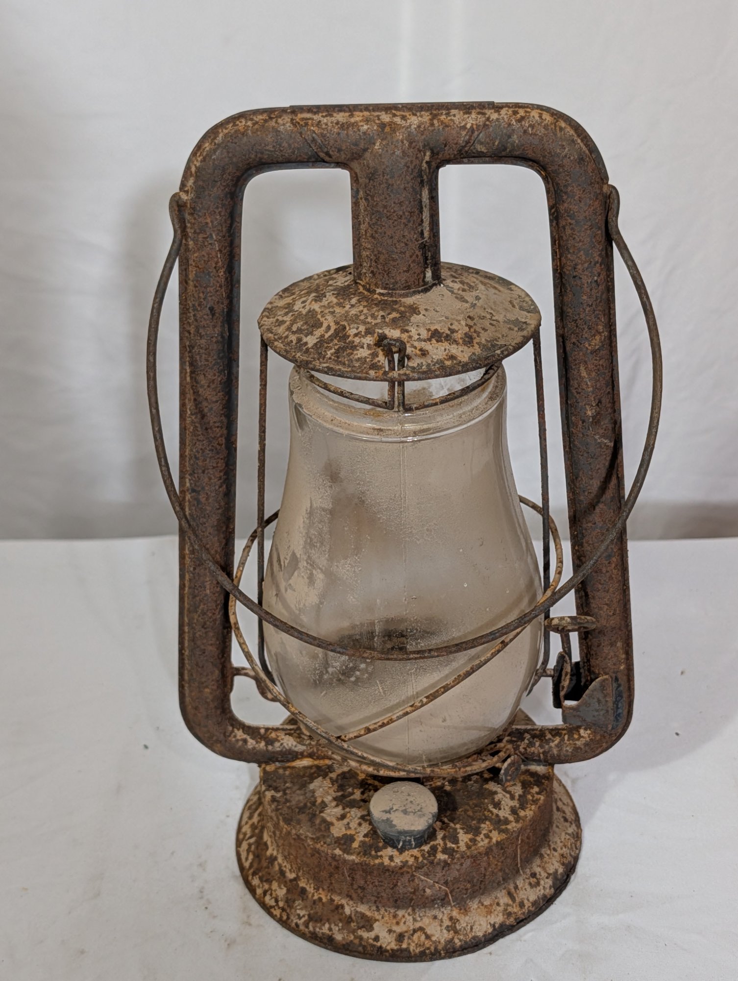 Antique Hot Blast Kerosene Barn Lantern Heavy Rust Patina Intact Glass Globe Rustic Decor