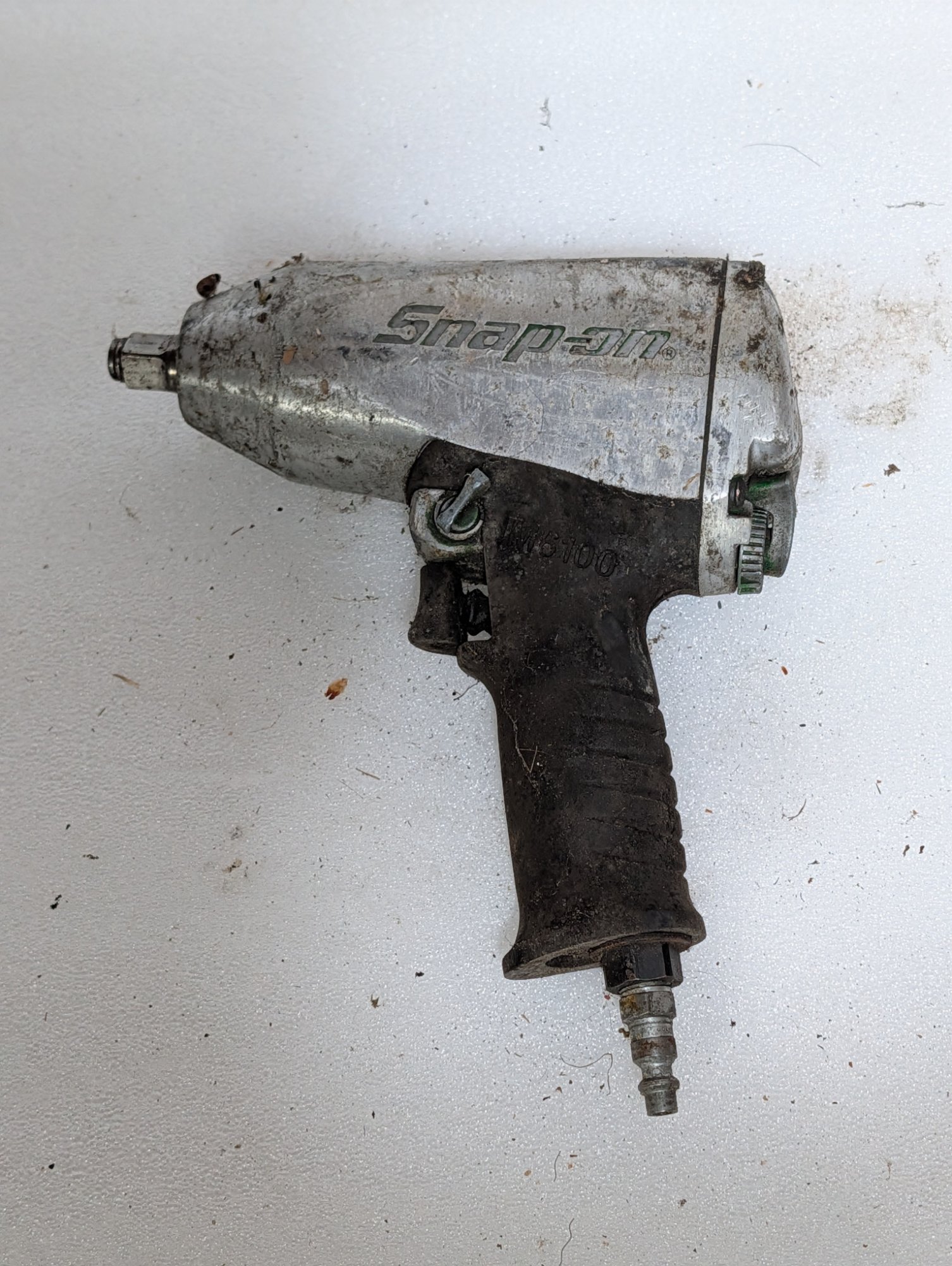 Snap-on IM6100 1/2 in Drive Air Impact Wrench Pneumatic D-handle Grip Used